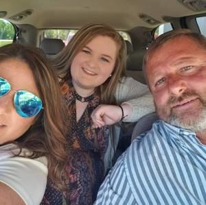 Meet your Posher, Hollie